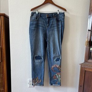 Chicos So Slimming Girlfriend Ankle Embroidered Jeans 2